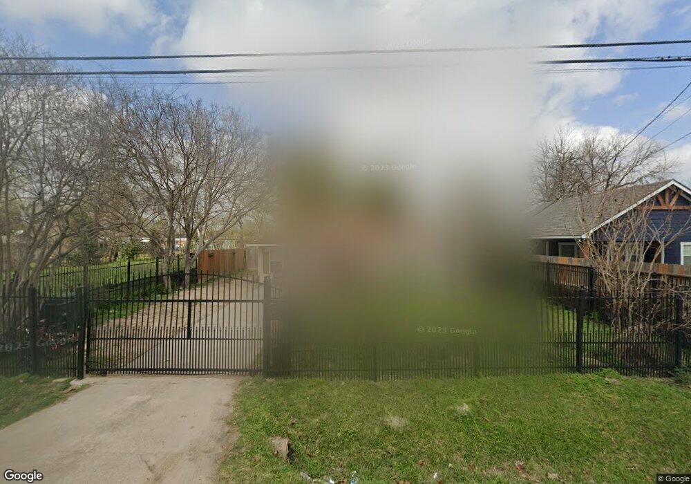 53 Veenstra St, Houston, TX 77022 - photo 1