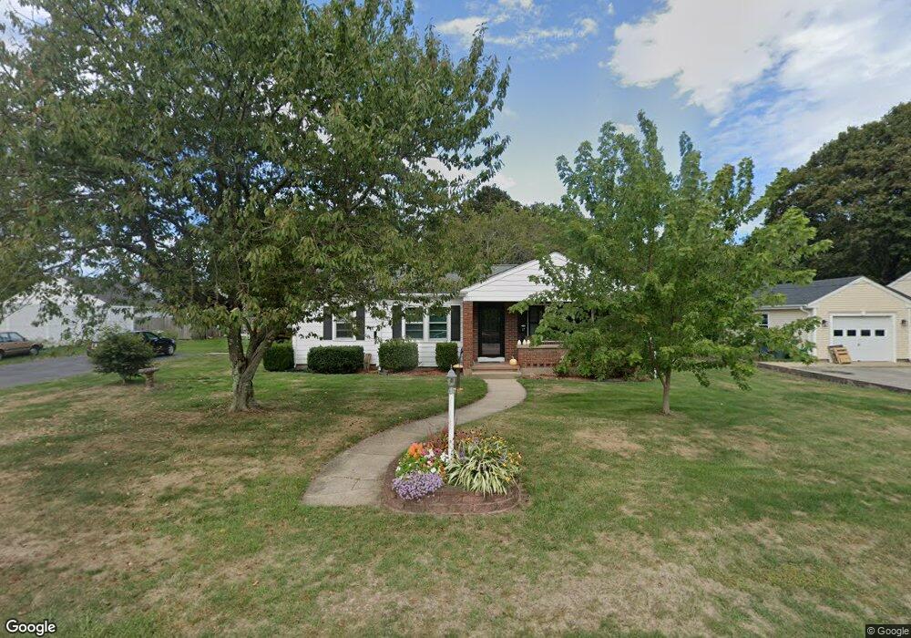 17 W Arch St, Pawcatuck, CT 06379 - photo 1