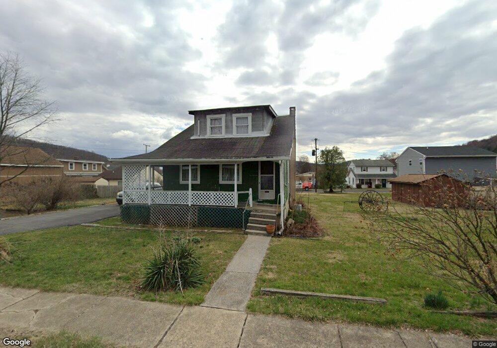 112 Heidelberg Ave, Reading, PA 19606 - photo 1