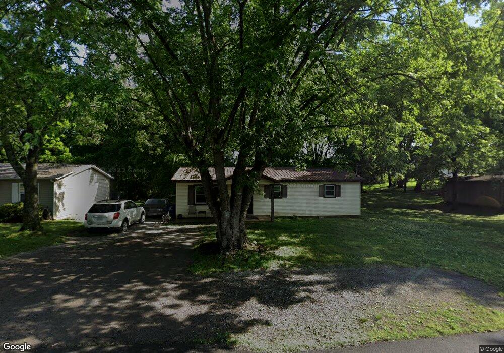106 Decatur St, Shelbyville, TN 37160 - photo 1