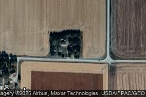 17401 110th St, Aplington, IA 50604