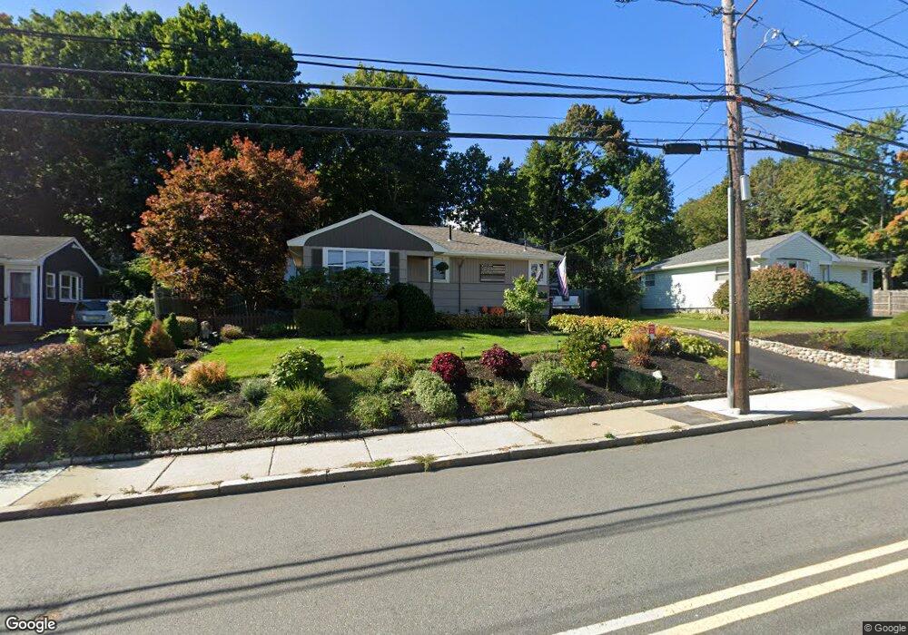 120 Lake St, Waltham, MA 02451 - photo 1