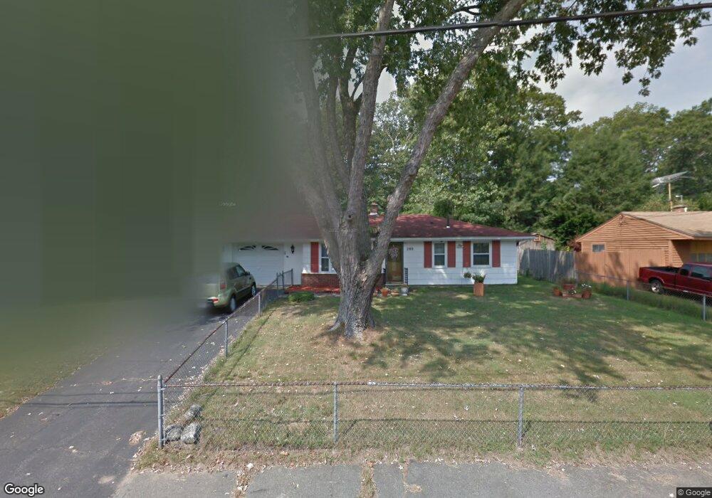 269 Caroline Dr, Bellingham, MA 02019 - photo 1