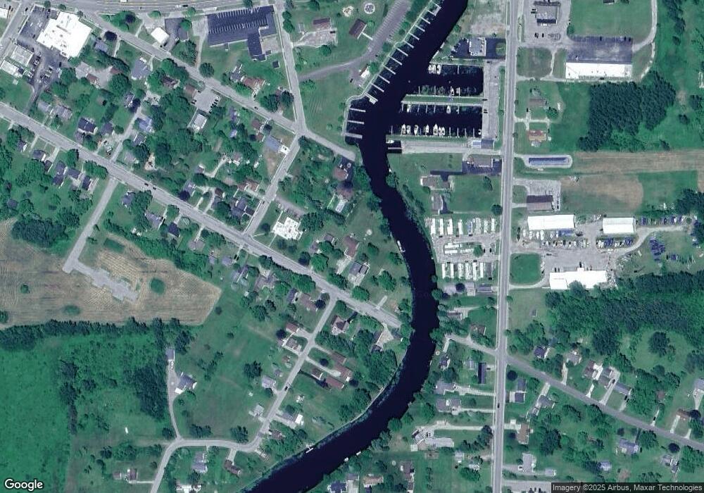 411 E Michigan Ave, Au Gres, MI 48703 - photo 1