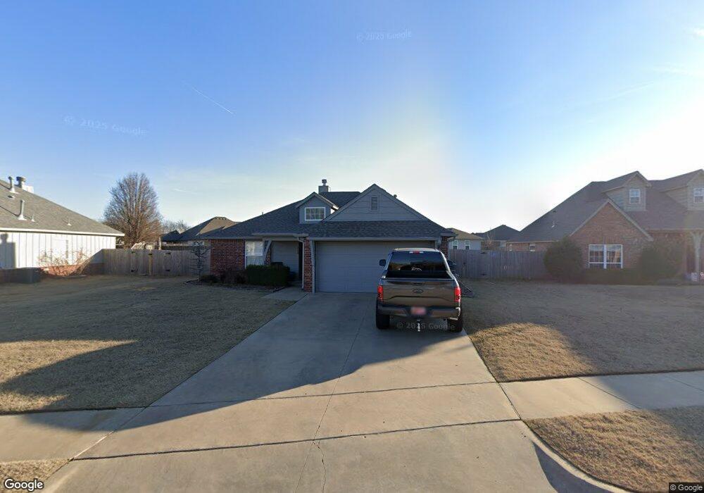 1020 E 146th St, Glenpool, OK 74033 - photo 1