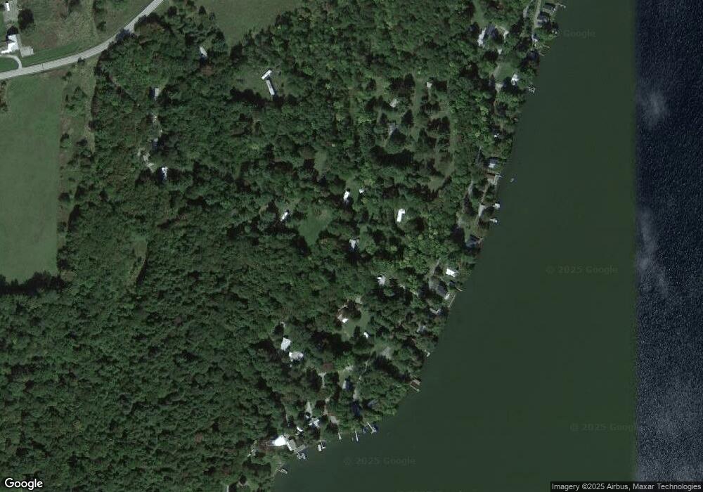 76 Ledge Dr, Franklin, VT 05457 - photo 1