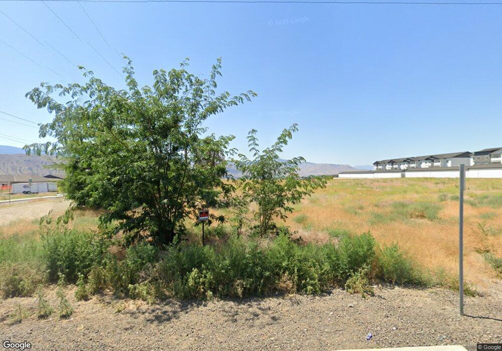 190 S Nile Ave, East Wenatchee, WA 98802 - photo 1