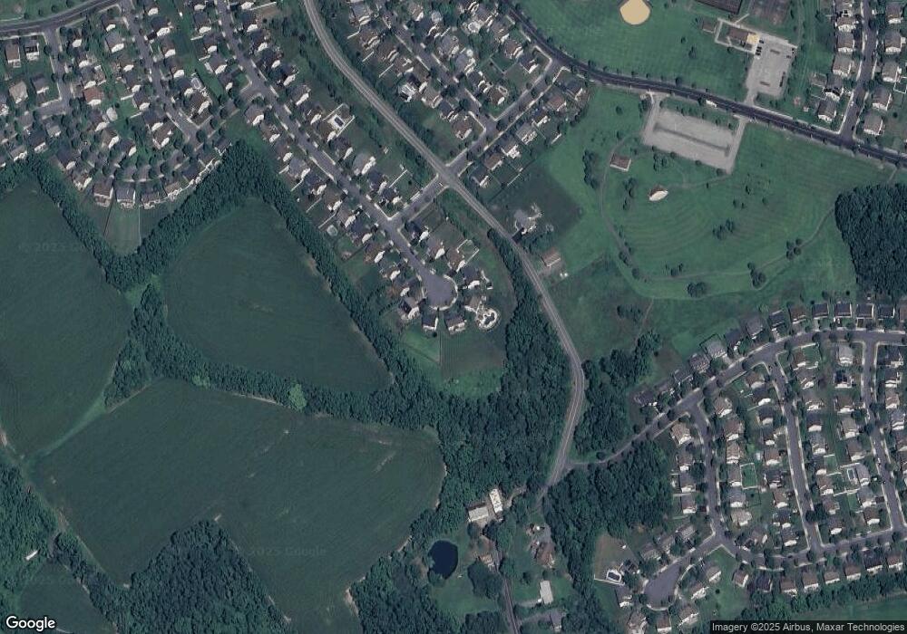 3672 Vista Dr unit 261, Macungie, PA 18062 - photo 1