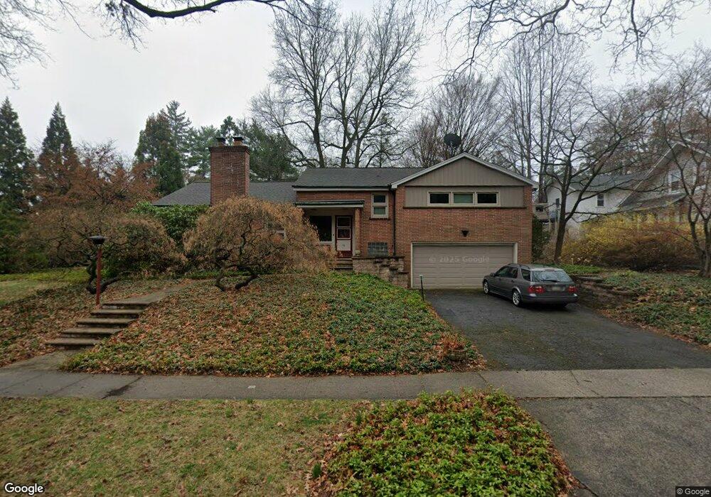 58 Park Rd, Reading, PA 19609 - photo 1