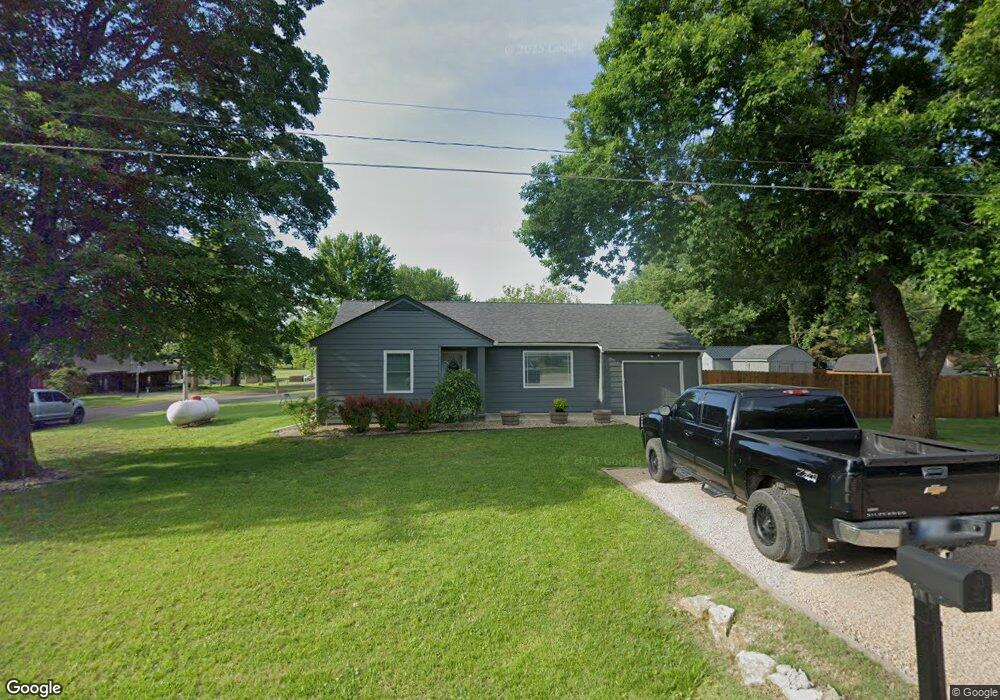 103 E 6th St, Maple Hill, KS 66507 - photo 1