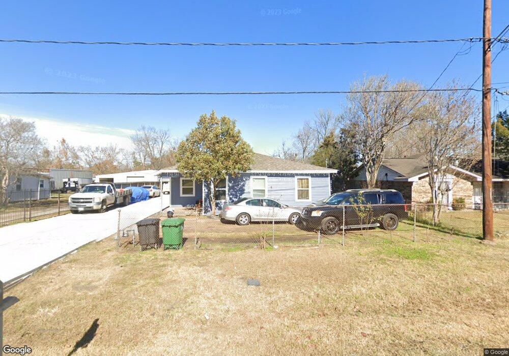 4521 Downs Ln, Houston, TX 77093 - photo 1