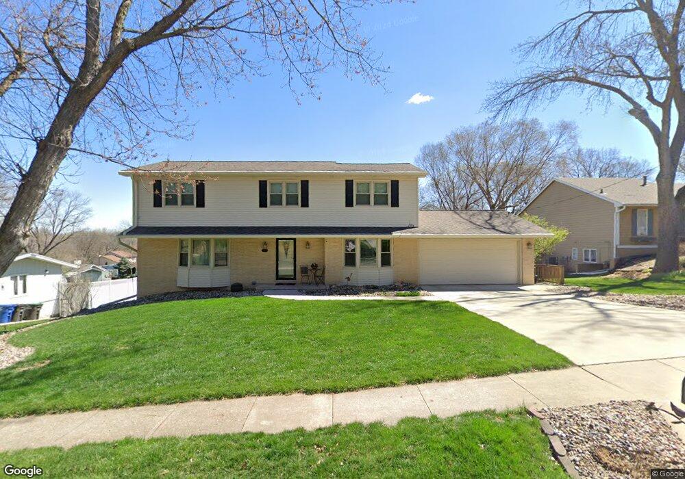 3303 SW 35th St, Des Moines, IA 50321 - photo 1