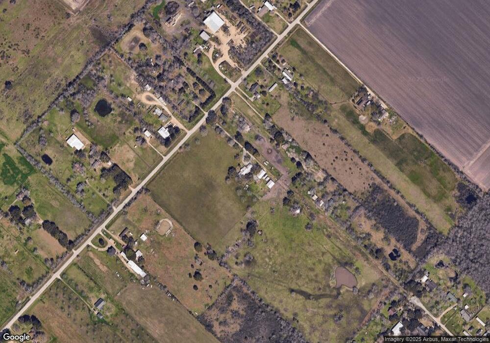 6227 Fenske Ln, Needville, TX 77461 - photo 1