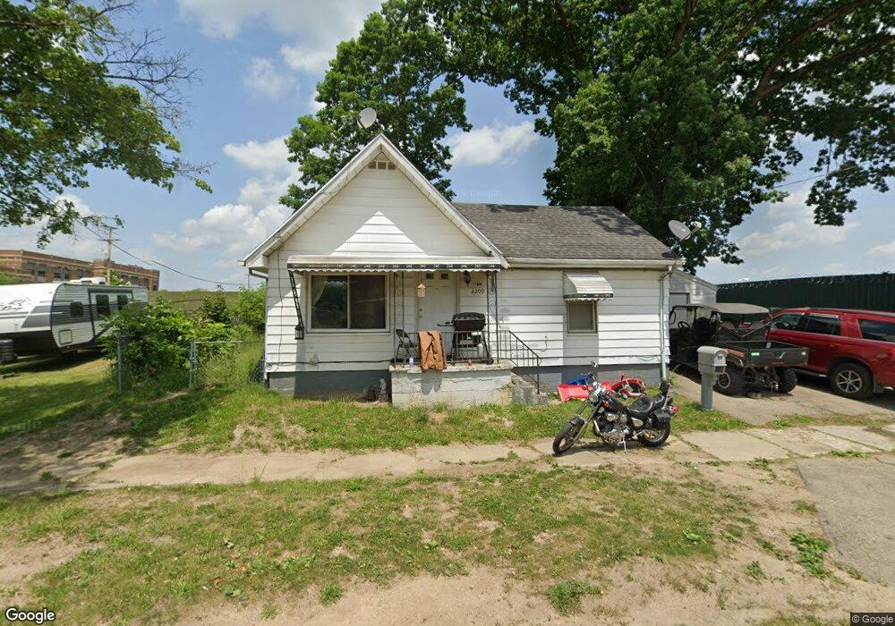 2209 Thom St, Flint, MI 48506 - photo 1