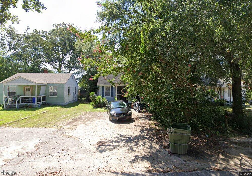 1229 Oakland Ave, Cayce, SC 29033 - photo 1