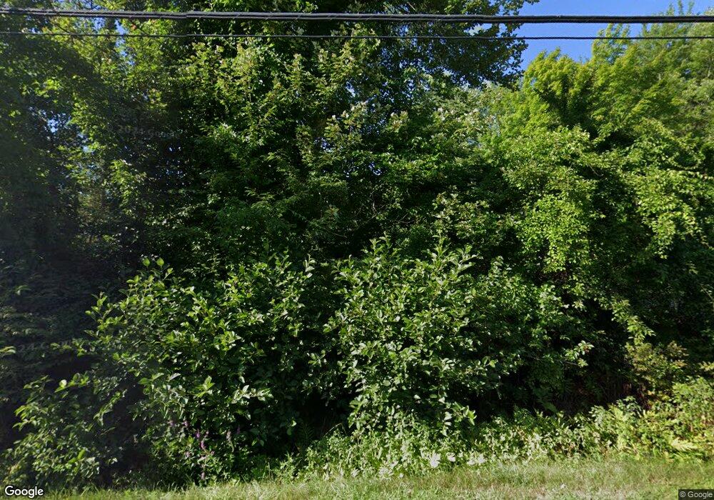 396 Ferry Rd, Saco, ME 04072 - photo 1