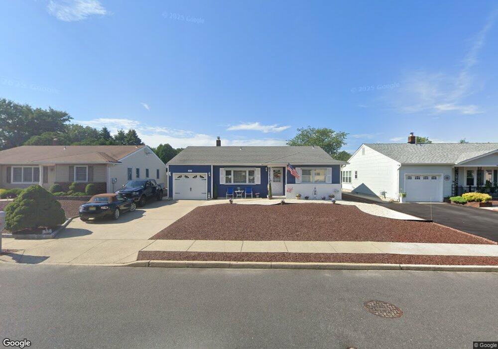 10 Killington Rd, Toms River, NJ 08757 - photo 1