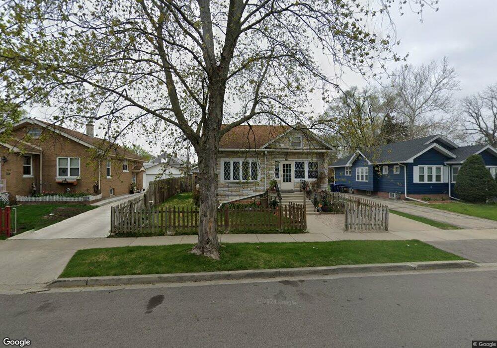 108 N Elmwood Ave, Waukegan, IL 60085 - photo 1