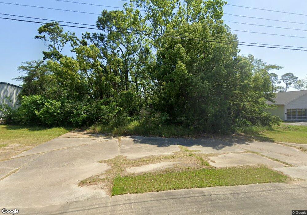 240 Ward St W, Douglas, GA 31533 - photo 1