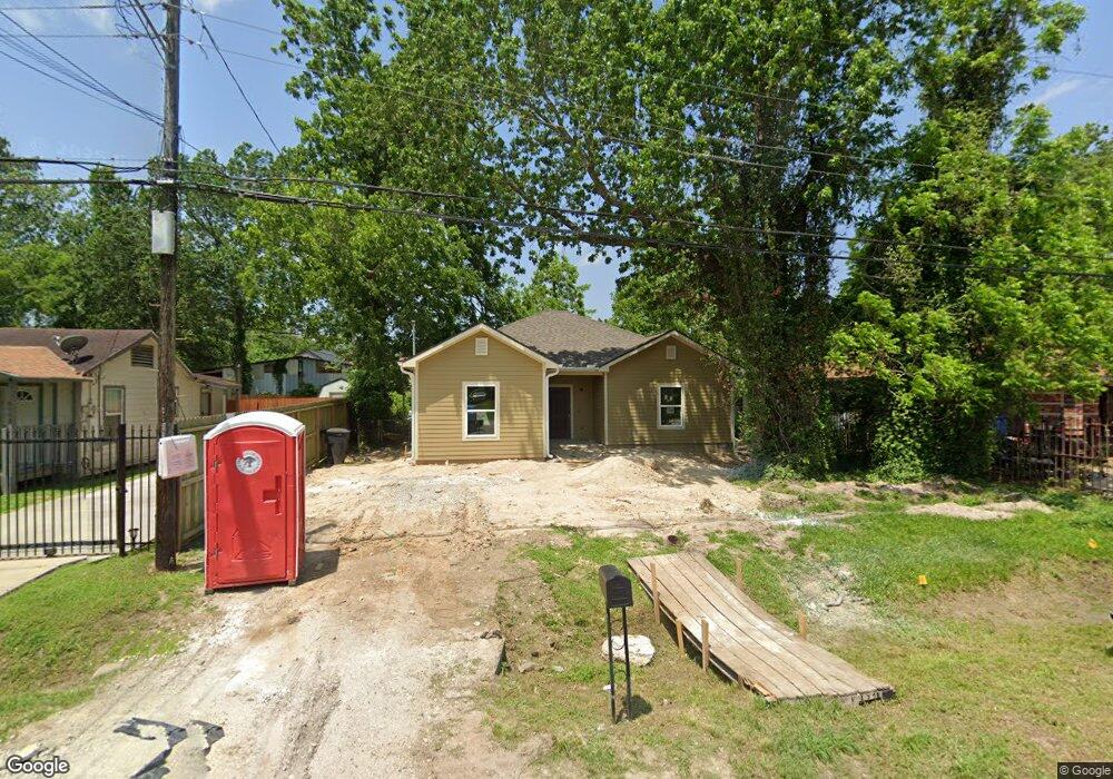 8917 Grady St, Houston, TX 77016 - photo 1