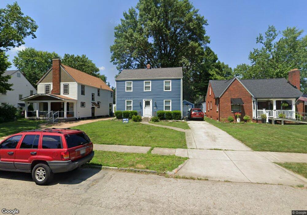 556 E Torrence Rd, Columbus, OH 43214 - photo 1