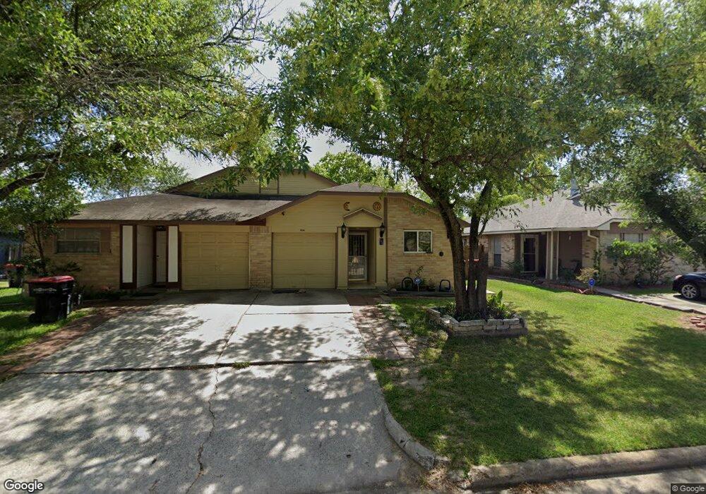 10036 Rosbrook Dr, Houston, TX 77038 - photo 1