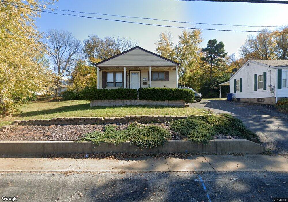 3730 Adie Rd, Saint Ann, MO 63074 - photo 1