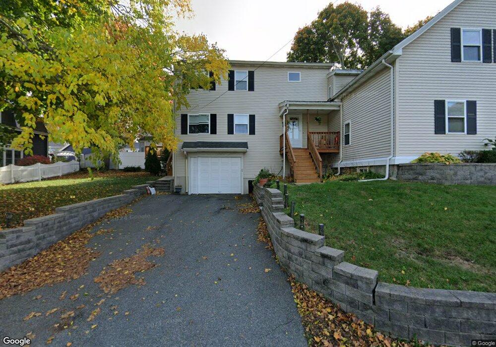 35 Nahant St unit A, Wakefield, MA 01880 - photo 1