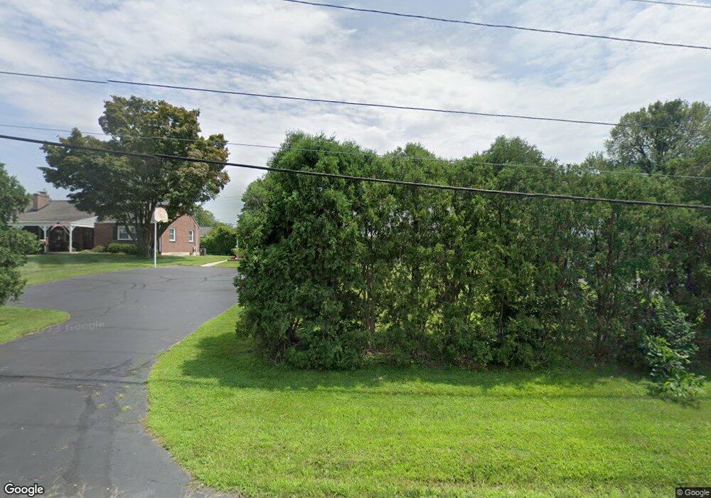 1305 Marsh Rd, Wilmington, DE 19803 - photo 1