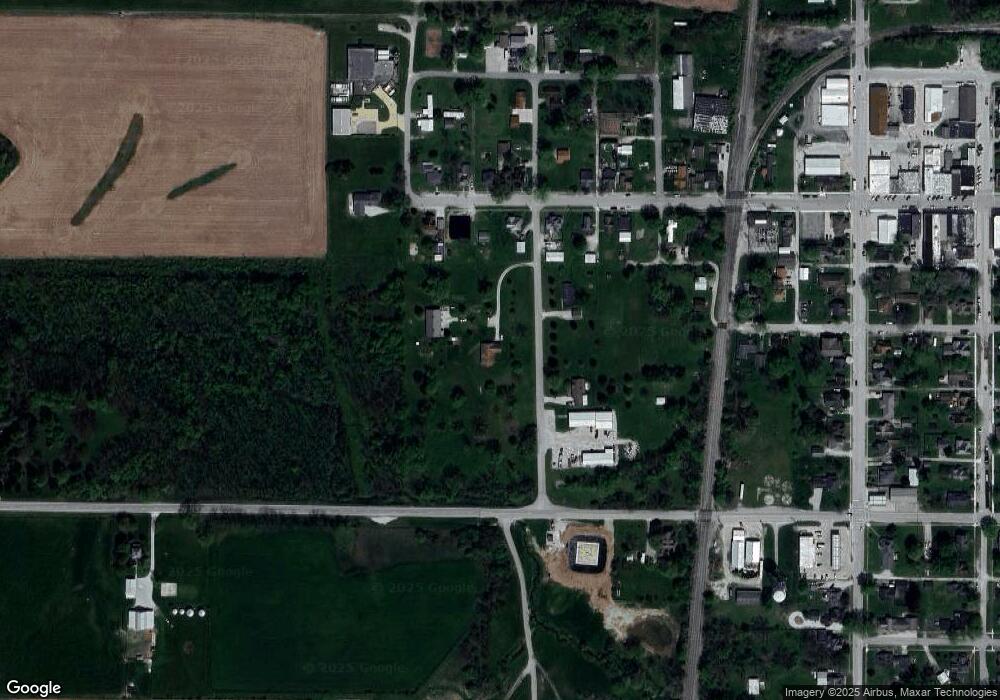 4 N Rush St, Roachdale, IN 46172 - photo 1