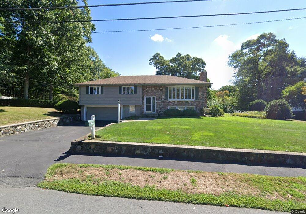 11 Ledge Rd, Waltham, MA 02452 - photo 1