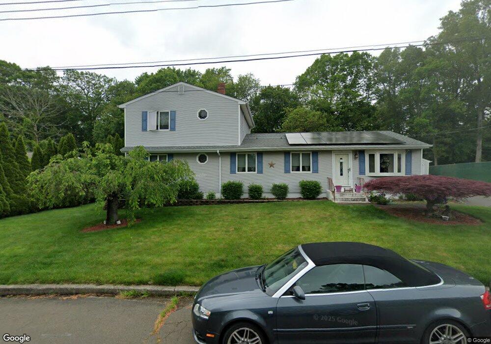 37 Cynthia Cir, West Haven, CT 06516 - photo 1