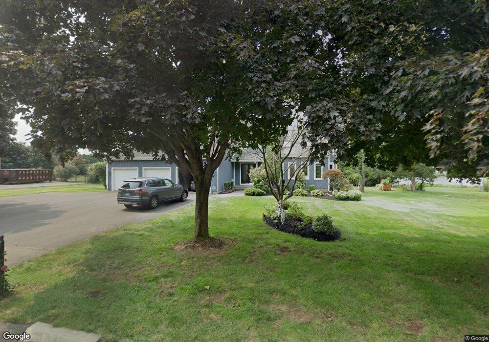 19 Crest Dr, Cromwell, CT 06416 - photo 1