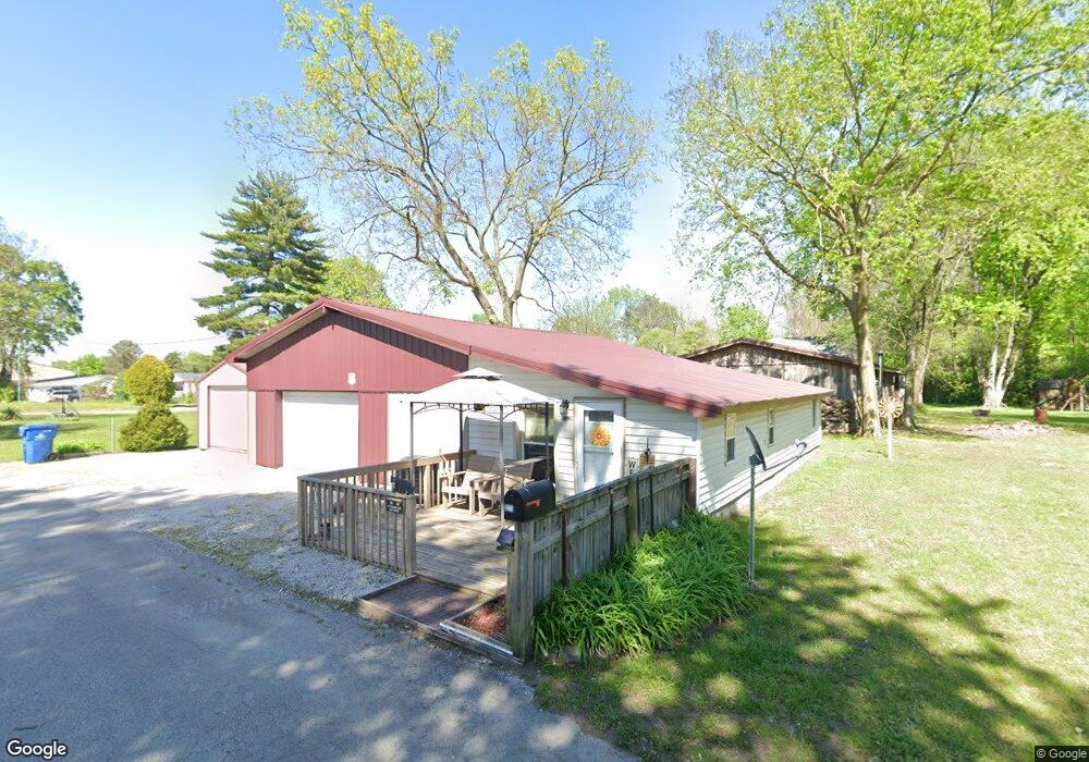 525 N 42nd St, Terre Haute, IN 47803 - photo 1