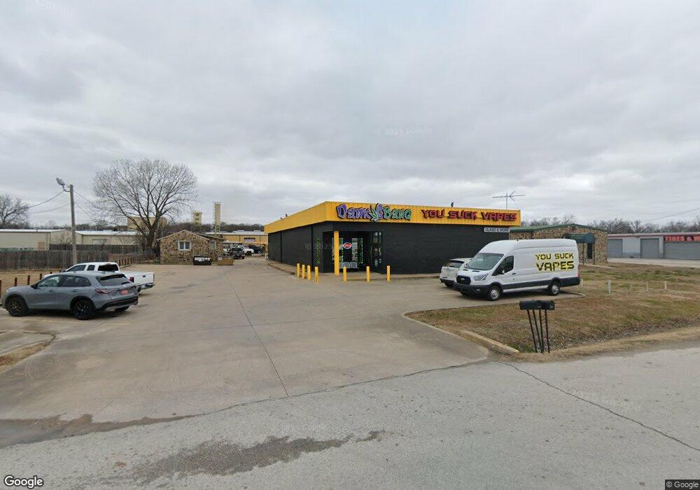 13704 S Union Place, Glenpool, OK 74033 - photo 1