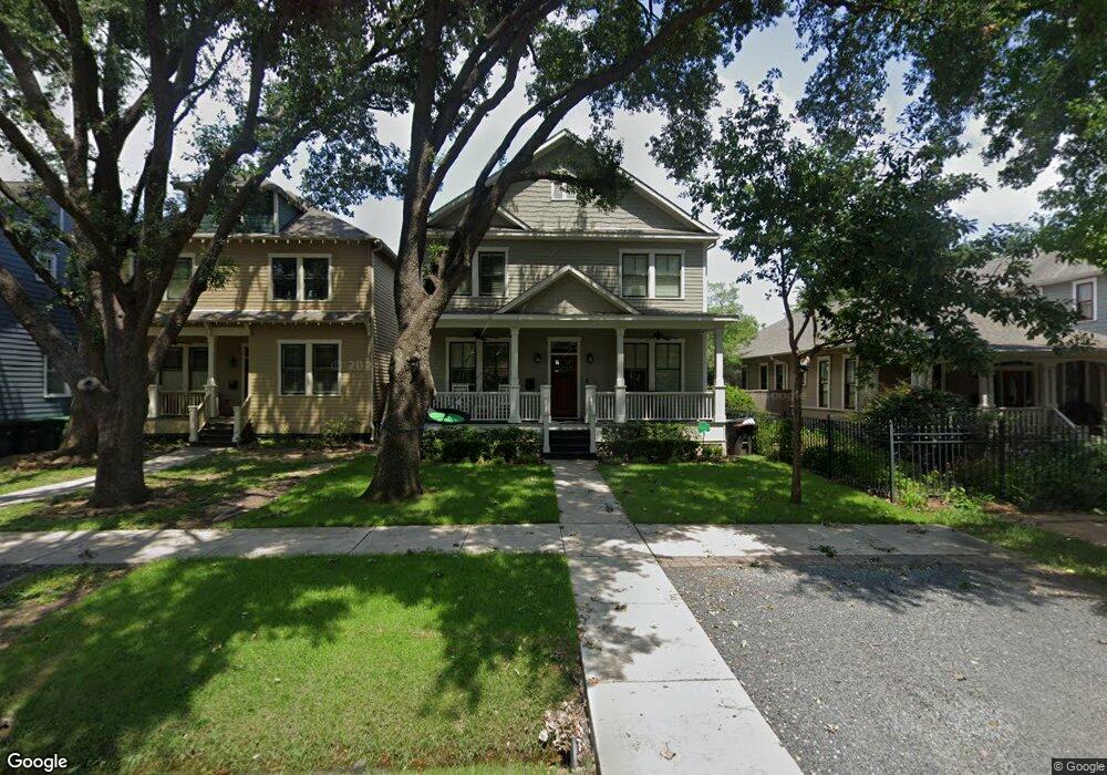 2024 Columbia St, Houston, TX 77008 - photo 1