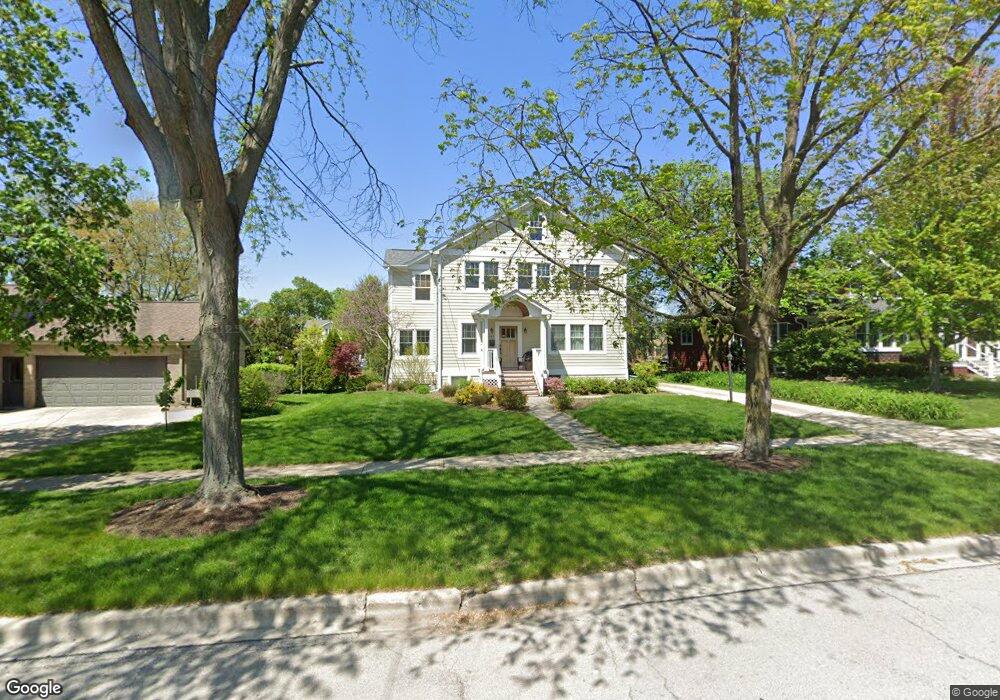 413 E Evergreen St, Wheaton, IL 60187 - photo 1