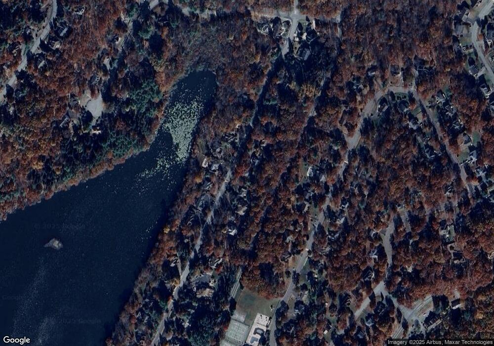 272 Eastshore Dr, East Stroudsburg, PA 18301 - photo 1