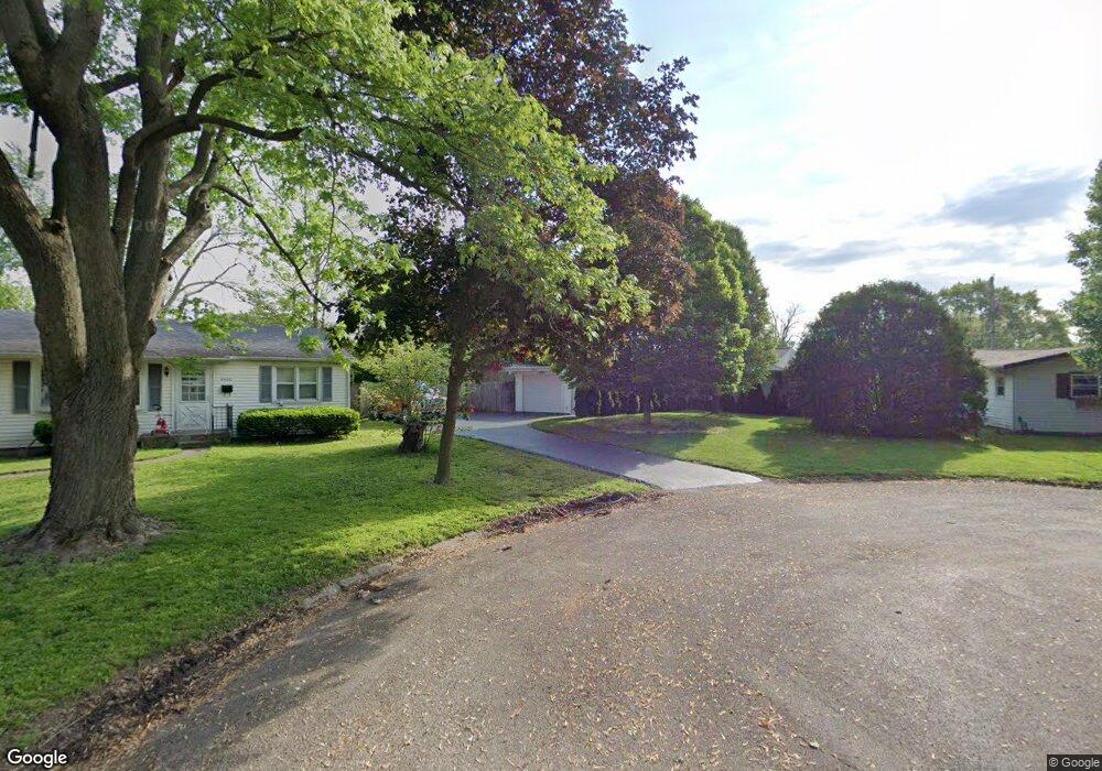 3416 Willow Dr, Mattoon, IL 61938 - photo 1