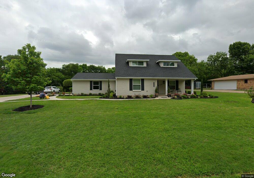 1900 N Preston St, Ennis, TX 75119 - photo 1