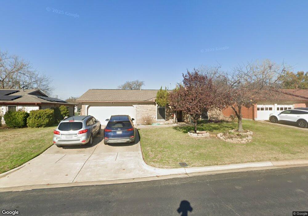 1040 W Cheryl Ave, Hurst, TX 76053 - photo 1