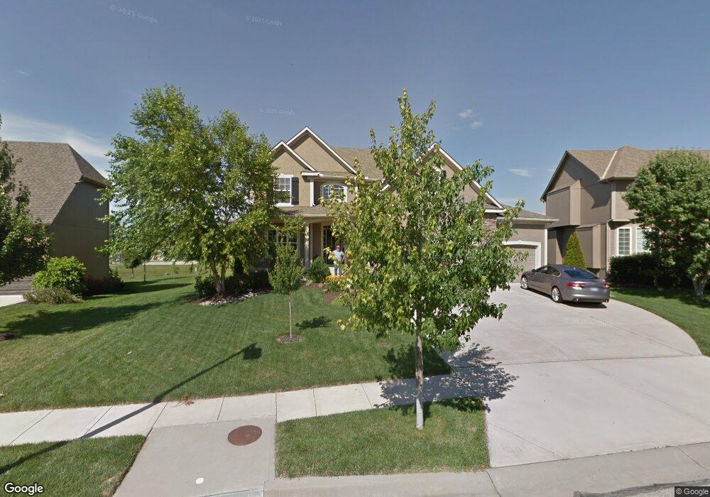 9617 Appleridge Ln, Lenexa, KS 66227 - photo 1