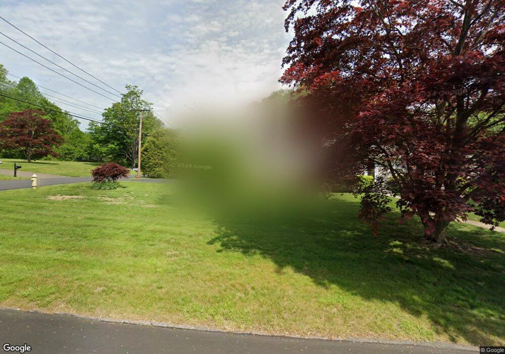 55 Oldfield Rd, Trumbull, CT 06611 - photo 1