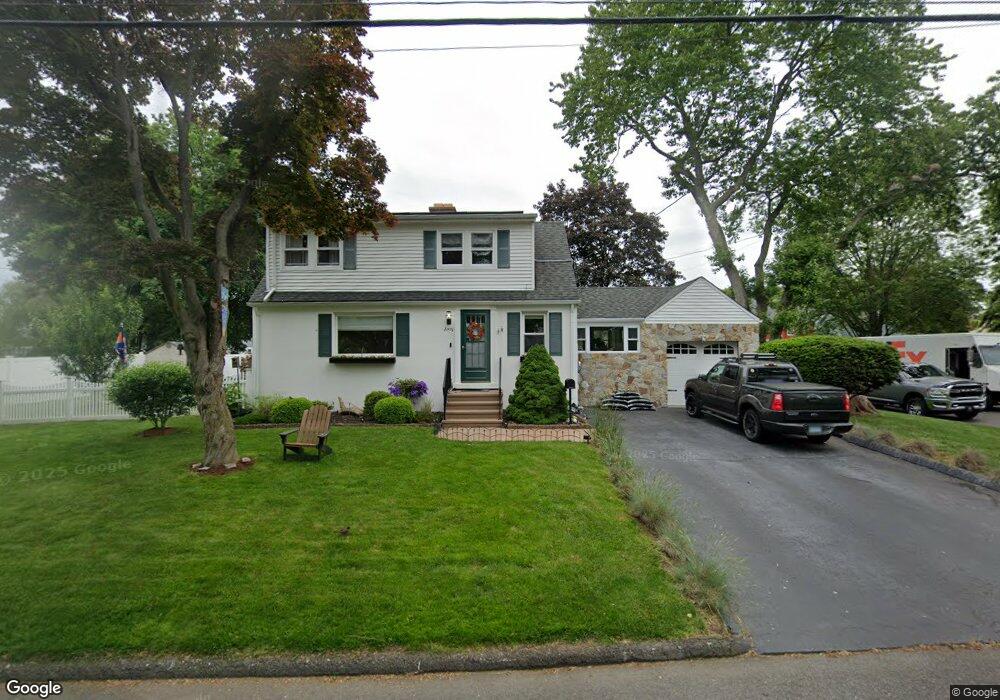 60 Annawon Ave, West Haven, CT 06516 - photo 1