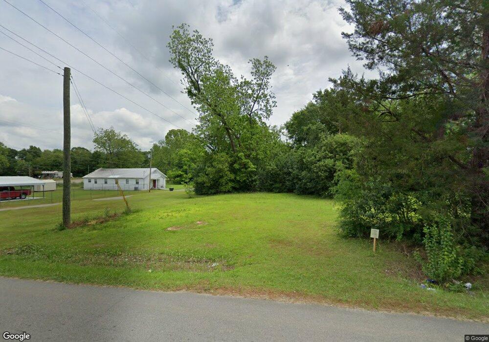 402 S Monitor Dr, Fitzgerald, GA 31750 - photo 1