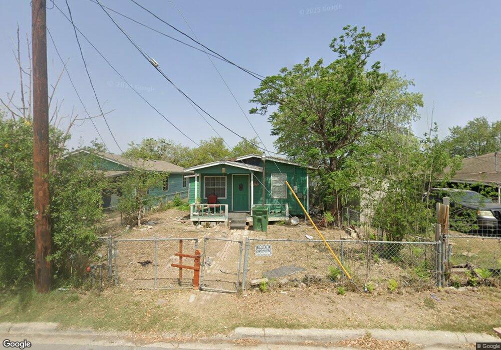 208 W Egly Ave, Pharr, TX 78577 - photo 1