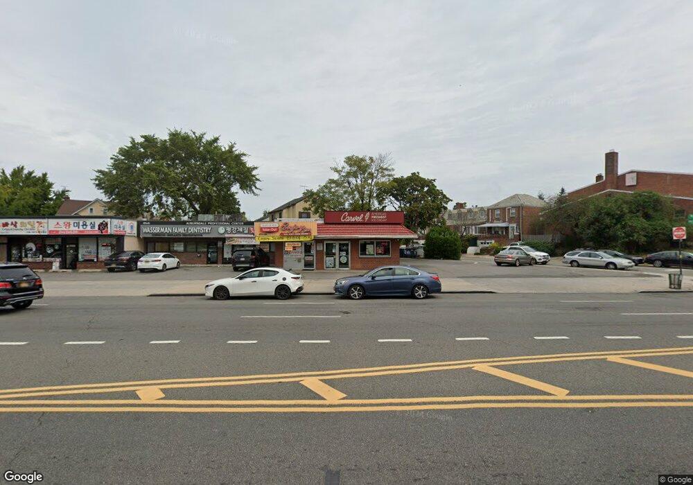 171-13 Northern Blvd, Flushing, NY 11358 - photo 1