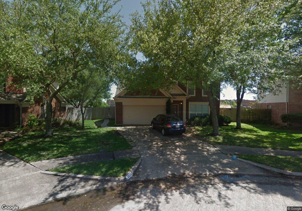 4015 Greenwood Dr, Pearland, TX 77584 - photo 1