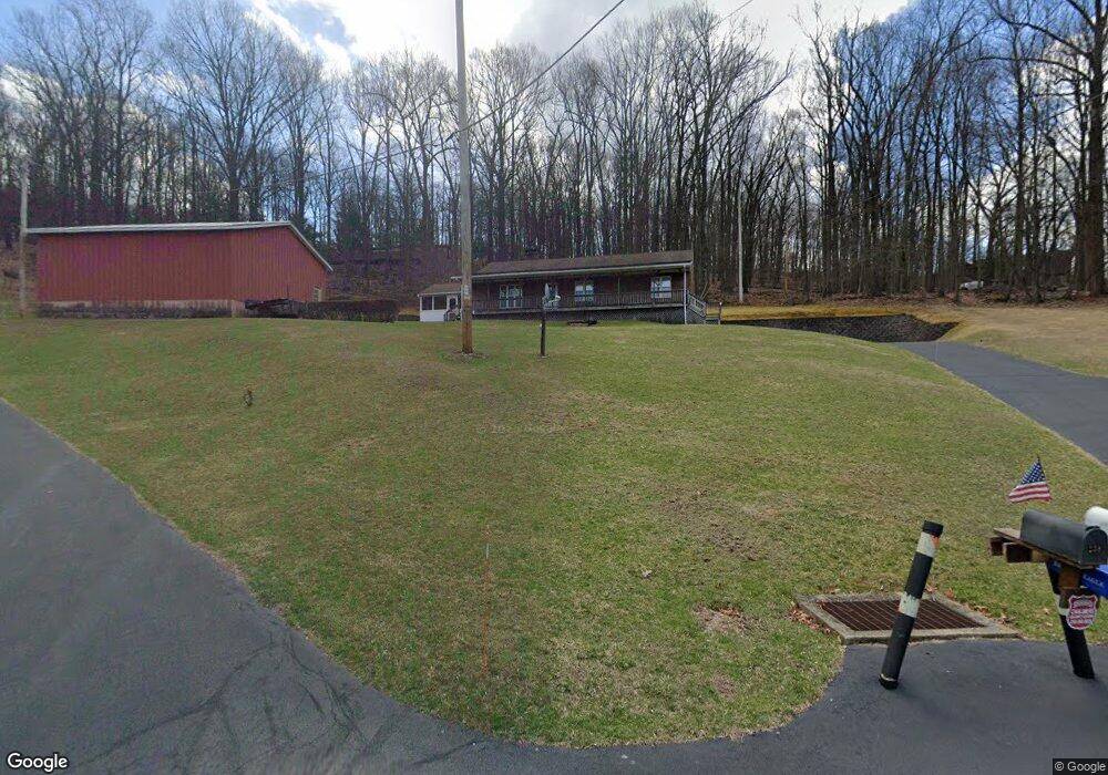 238 Hemlock Rd, Reading, PA 19607 - photo 1