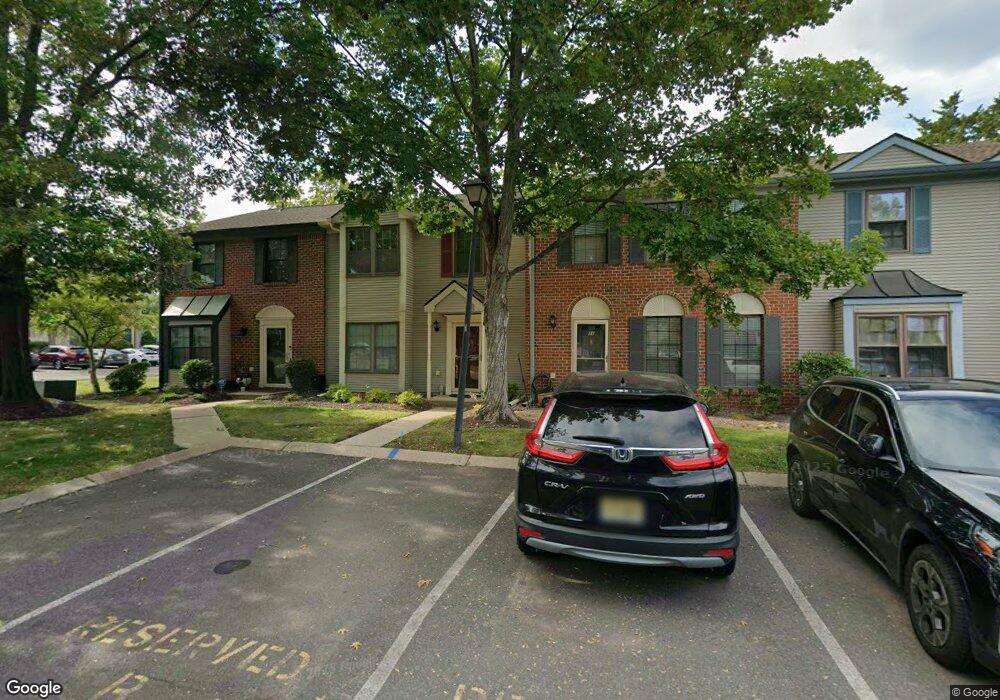 10 Lyon Ln, Franklin Park, NJ 08823 - photo 1